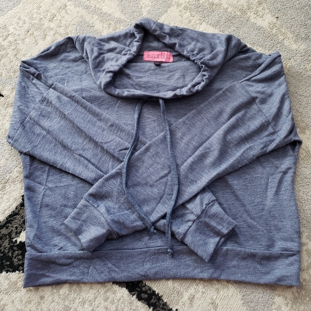 Turtle Neck Sweatshirt